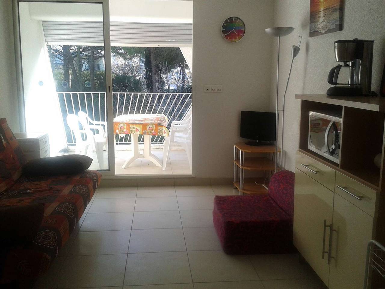 Ganzes Studio, Studio ruhige Lage - Zugang zum Strand über Brücke, 600m zum Strand, Parkplatz, für 2 Personen in La Grande-Motte, Côte d'Améthyste