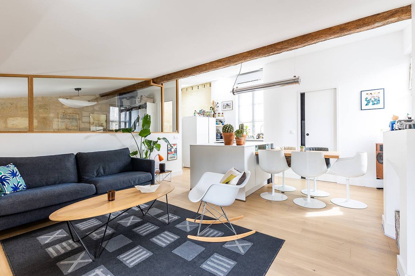 Appartement entier, La Pomme des Chartrons Bordeaux Wi-Fi et climatisation in Bordeaux, Région de Bordeaux