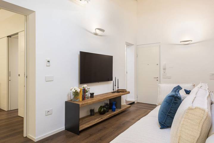 Ganze Wohnung, Ferienwohnung für 9 Personen mit Balkon/Terrasse in Florence city center, Florenz