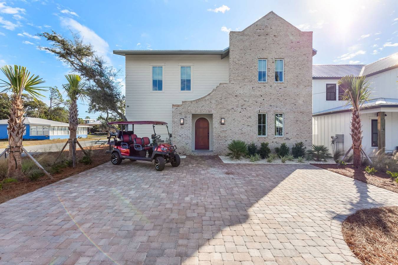 Lux Casa Blanca Pet Friendly  Pool  Golf Cart  Beach in Gulf Resort Beach, Emerald Coast
