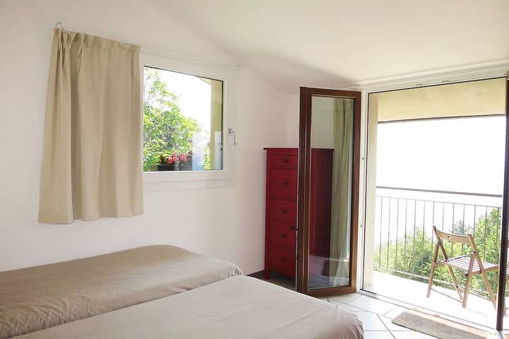 Maison Pineta in Corrido, Lac de Lugano (Italie)