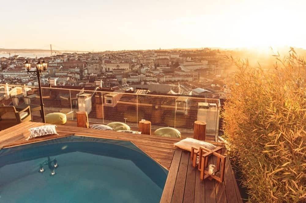 The Rooftop in Santa Justa, Lisbon