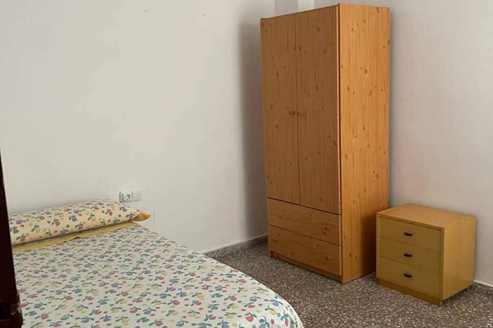 Entire apartment, Piso Completo a 10/15 Minutos de la Playa in San Vicente del Raspeig, Costa Blanca