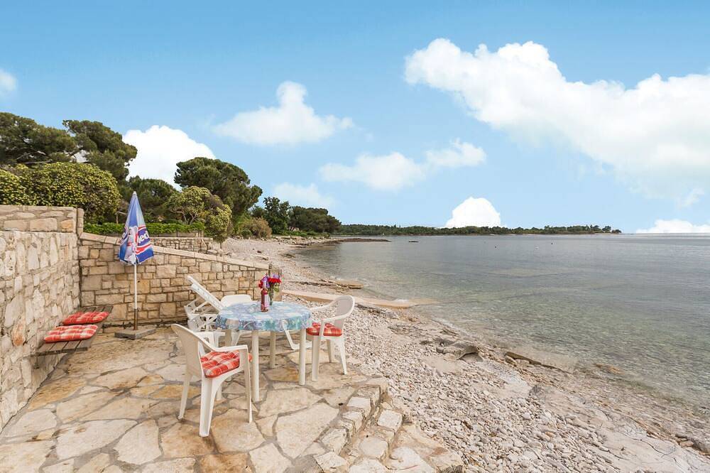 Schönes Haus mit 2 Schlafzimmern in. in Umag und Umgebung