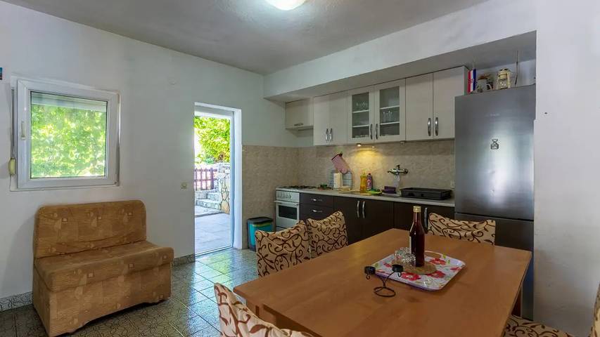 Gîte pour 8 personnes, avec terrasse dans Hvar - 3