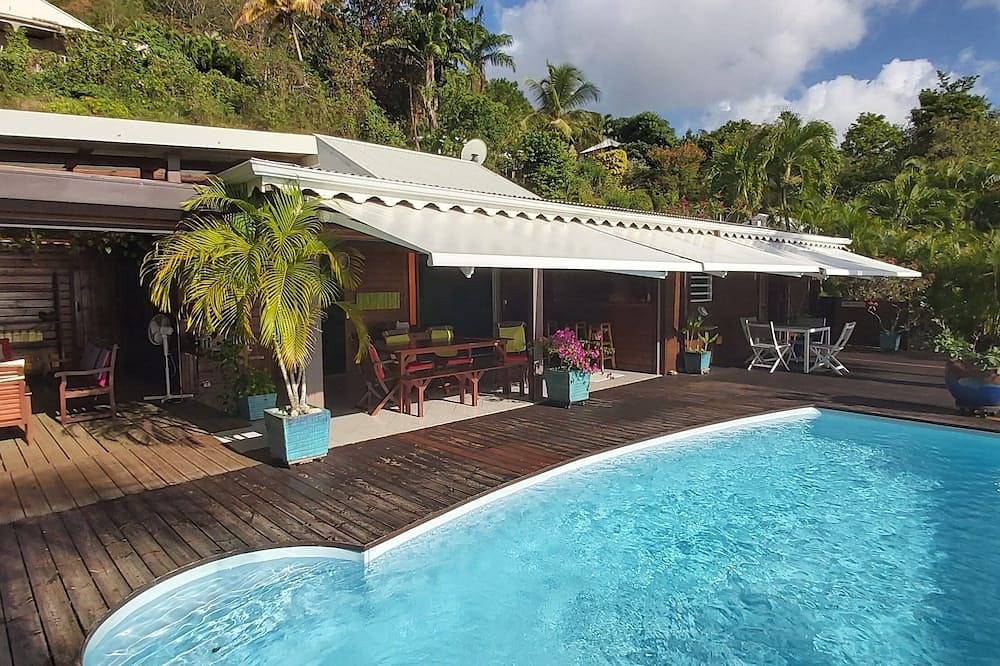 Villa Gwad' à Bâbord, exceptional view! in Pointe-Noire, Guadeloupe (Caribbean)