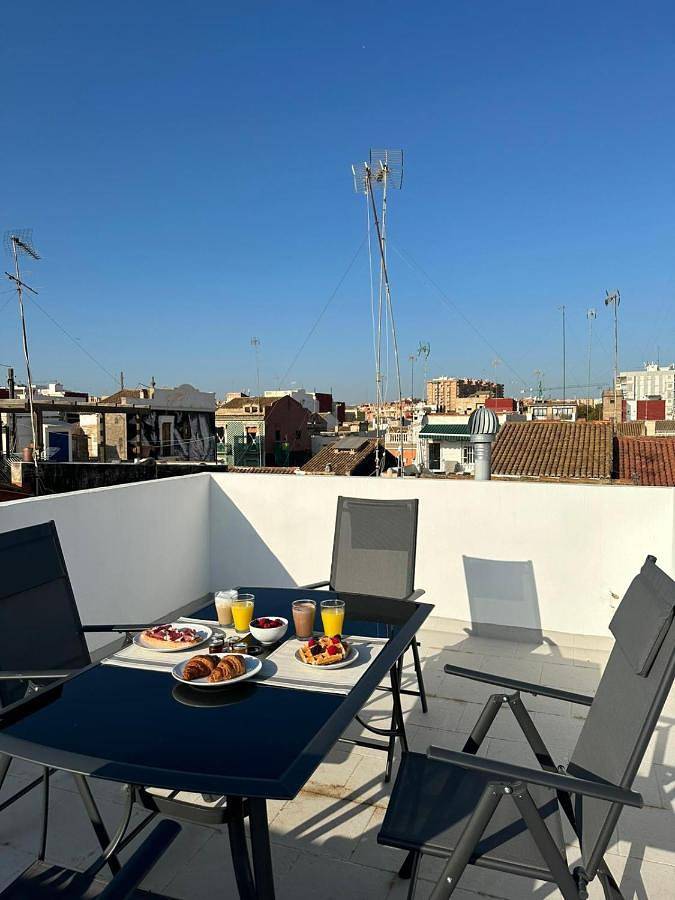 Ferienhaus für 4 Personen, mit Terrasse und Ausblick in Valencia - 2