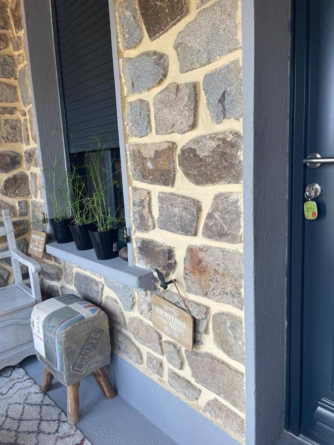 Location de vacances pour 5 personnes, avec piscine et balcon à Sainte-Féréole - 4