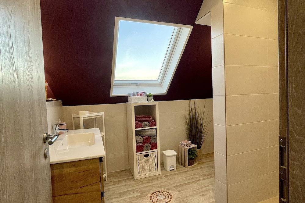 Ganze Wohnung, Racing Apartment am Puls der Grünen Hölle in Kelberg, Vulkaneifel