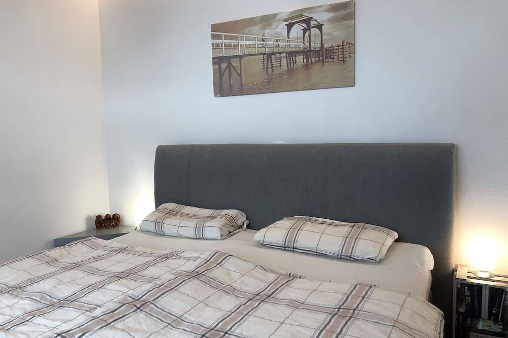 Ganze Wohnung, Gemütliche barrierefreie Fewo in Neubau direkt zwischen Weinbergen und dem Main in Segnitz, Fränkisches Weinland