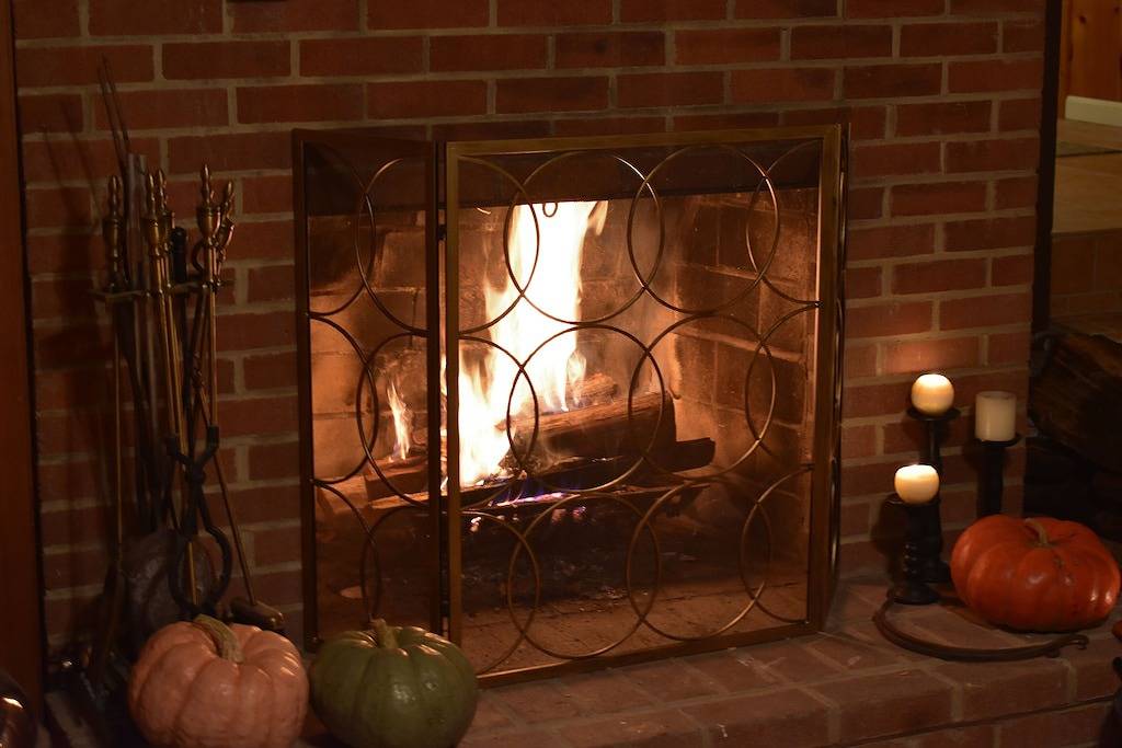 Gemütliches Lakeside Homestead in Hardy County