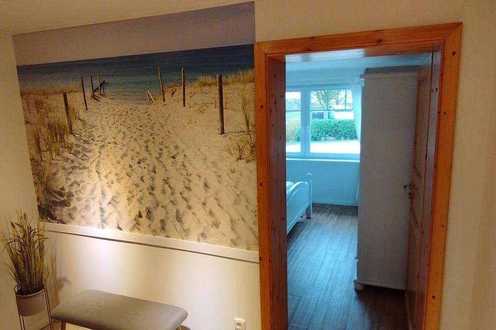 Ganze Wohnung, Gemütliche, helle Erdgeschosswohnung mit Terrasse in Risum-Lindholm, Nordseeküste