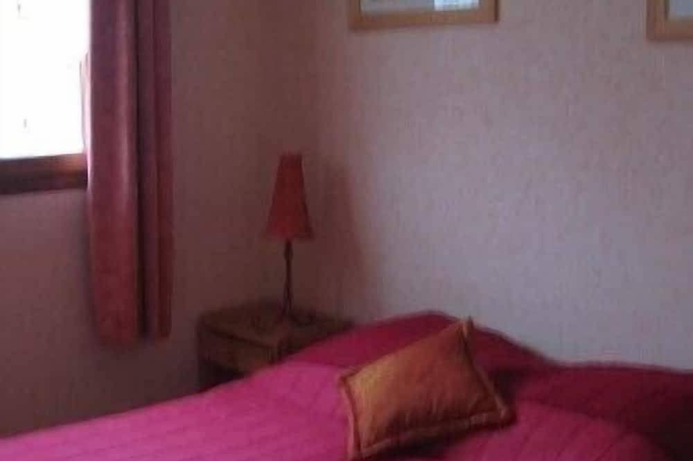 Entire apartment, Houlgate Calvados (Lower Normandy in Saint-Sauveur-de-la-Mer, Lisieux region