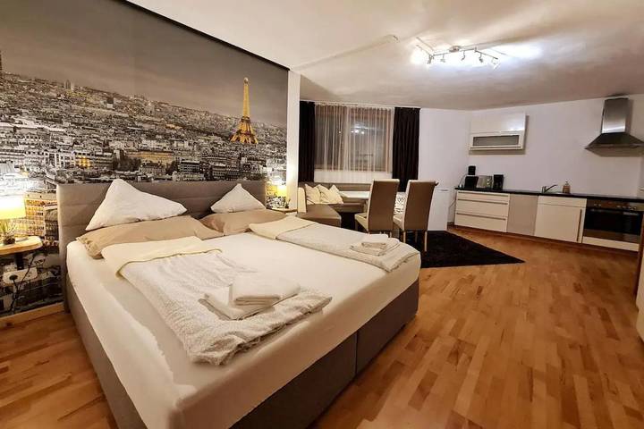 Ferienwohnung für 2 Personen, mit Ausblick in Oberperfuss