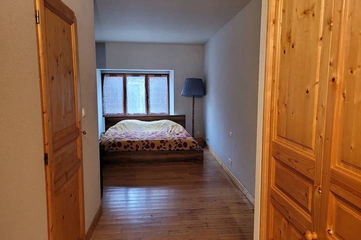 Location de vacances pour 11 personnes, avec terrasse et jardin, animaux acceptés à Largillay-Marsonnay - 3