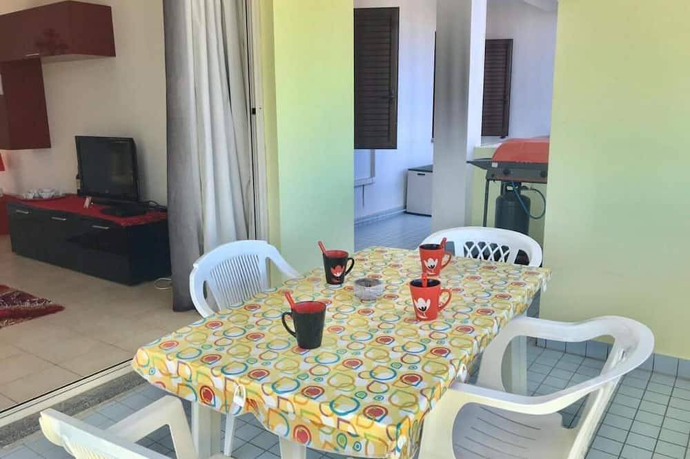 Ganze Wohnung, Two Bedroom Apartment 5B2 5 in Isca sullo Ionio, Catanzaro Provinz