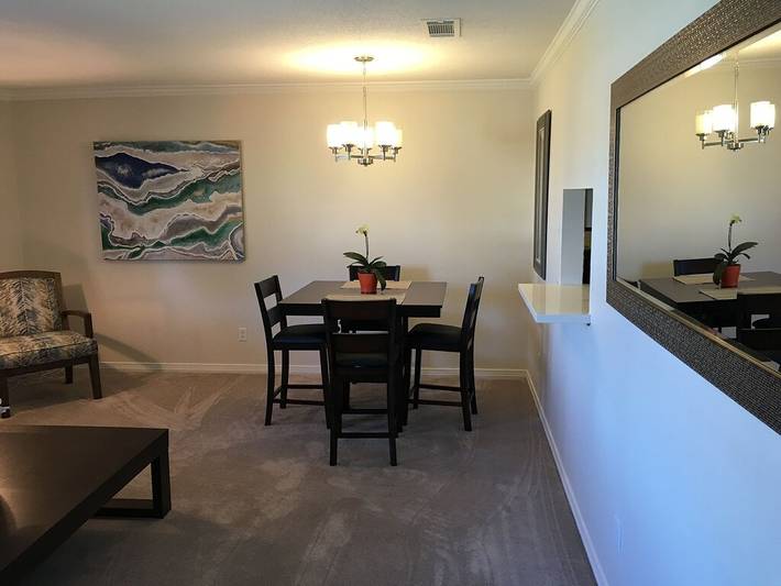 Vacation rental for 2 people, with hot tub and yard, with pets in Metairie