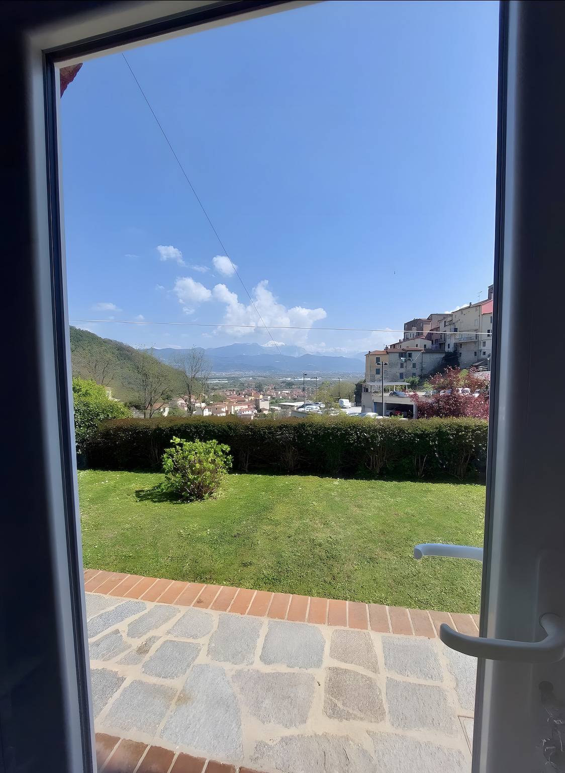 Ganze Wohnung, Apartment 'Montemare' mit privatem Garten, Wlan und Klimaanlage in Ameglia, Ameglia Gemeinde