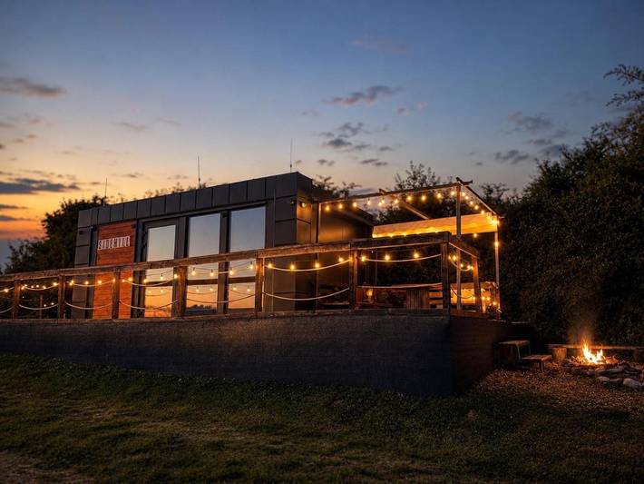 Camping für 4 Personen, mit Terrasse und Ausblick in der Slowakei