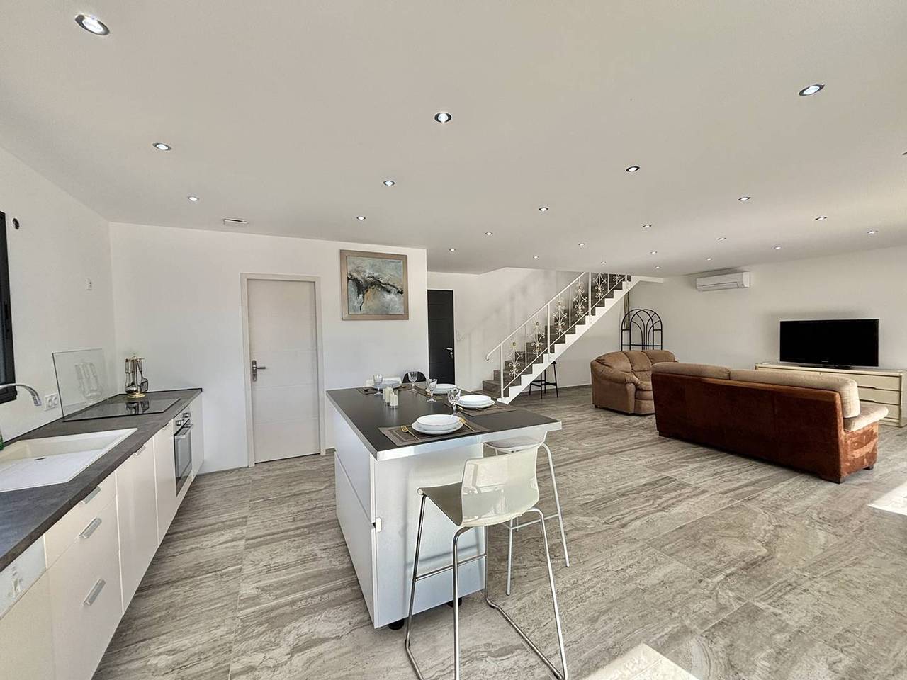 Villa climatisée avec parking - 6 pers. in Bastelicaccia, Région d'Ajaccio