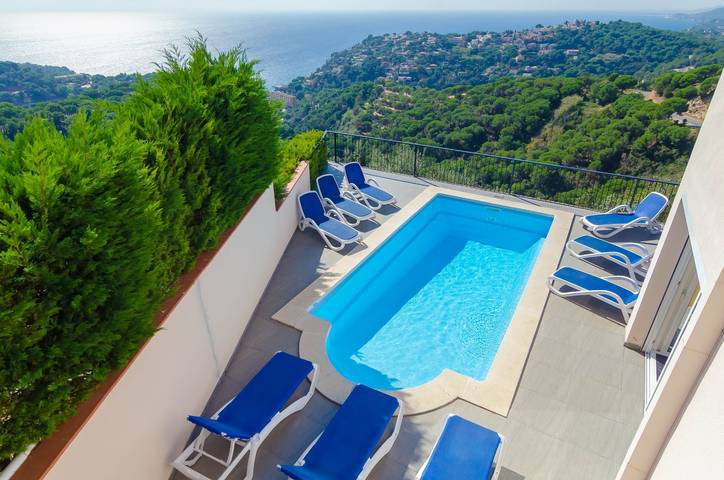 Chalet para 14 personas, con Terraza en Canyelles