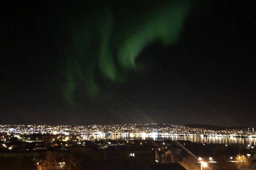 Large house with spectacular views of Tromsø in Tromsø
