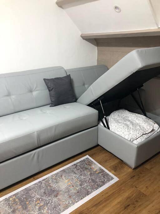 Appartement entier, Appartement type loft avec terrasse in Tourlaville, Cherbourg-en-Cotentin