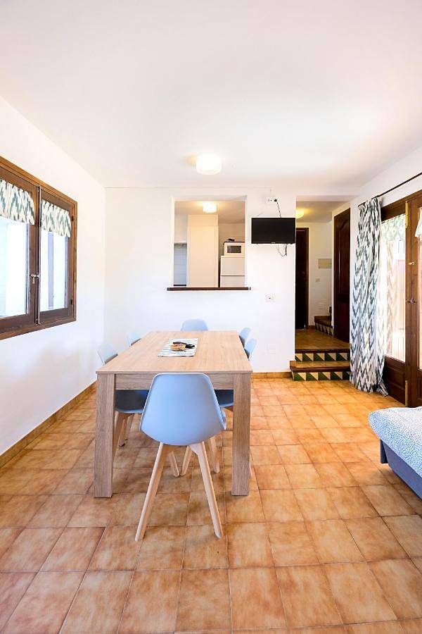 Gîte pour 5 personnes, avec jardin ainsi que piscine et vue à Cala Morell - 4