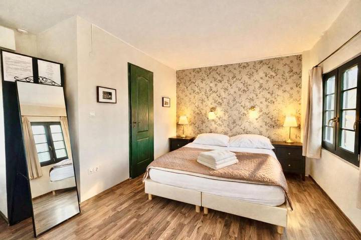 Apartahotel para 2 personas, con balcón además de jardín y vistas en Budapest