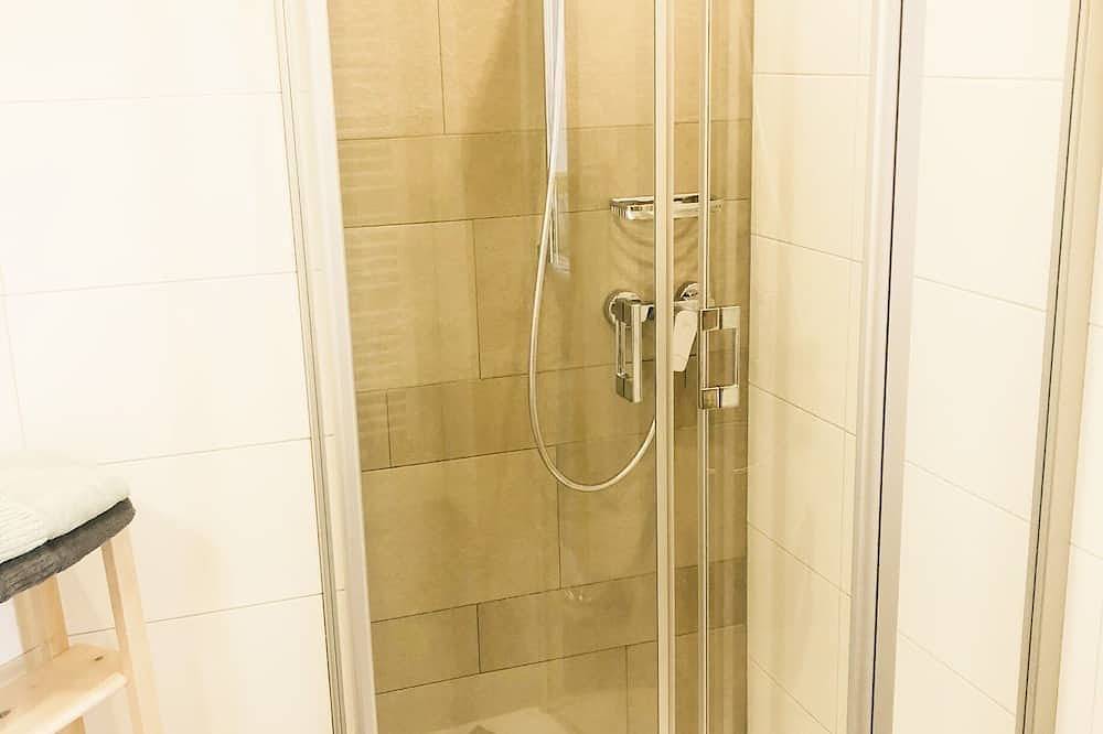 Ganze Wohnung, Moderne und gemütliche Ferienwohnung (40 qm) mit kostenfreiem Wlan in Sommerhausen, Fränkisches Weinland