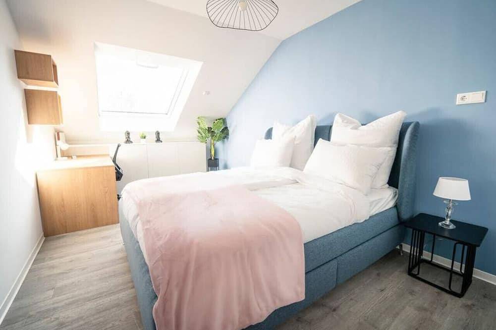 Ganze Wohnung, Noble Suite mit perfektem Wohn- und Arbeitskomfort in Gießen, Lahntal
