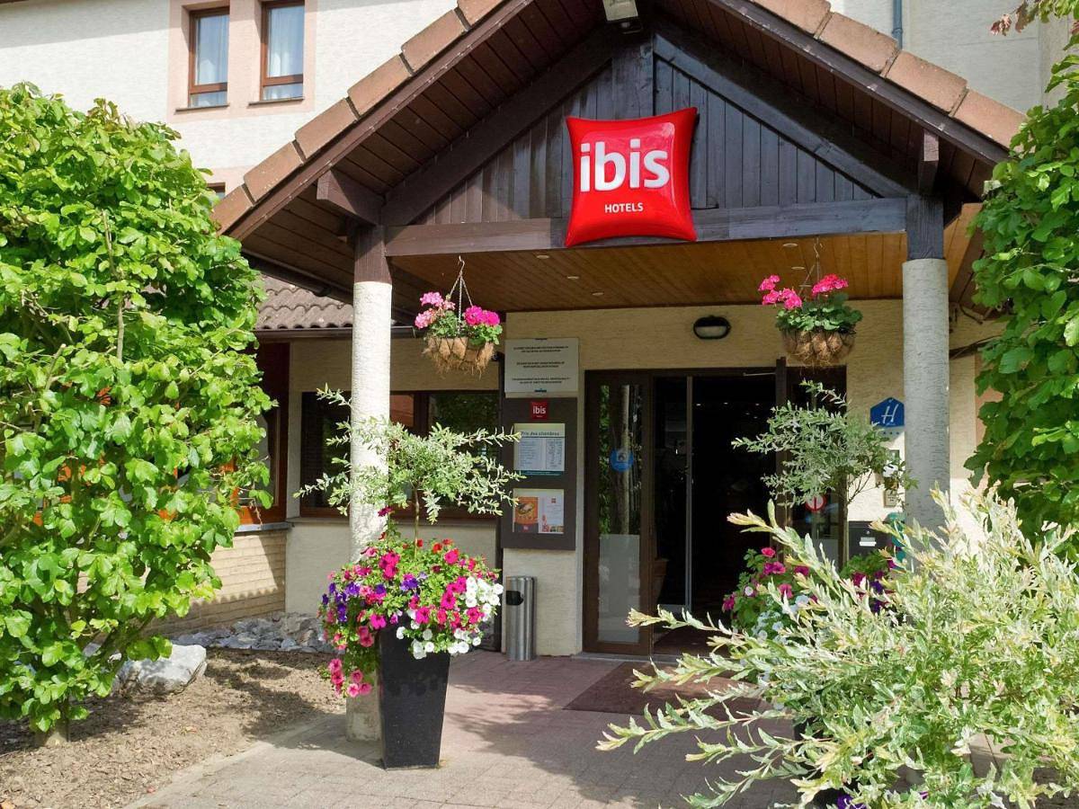 Ibis Charleroi Airport Brussels South in Fleurus, Hainaut