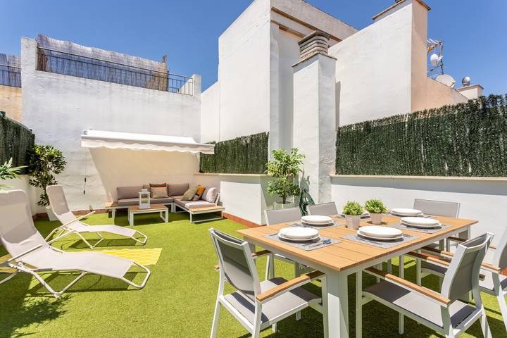 Apartamento para 5 personas, con Terraza en Santa Cruz (Sevilla)