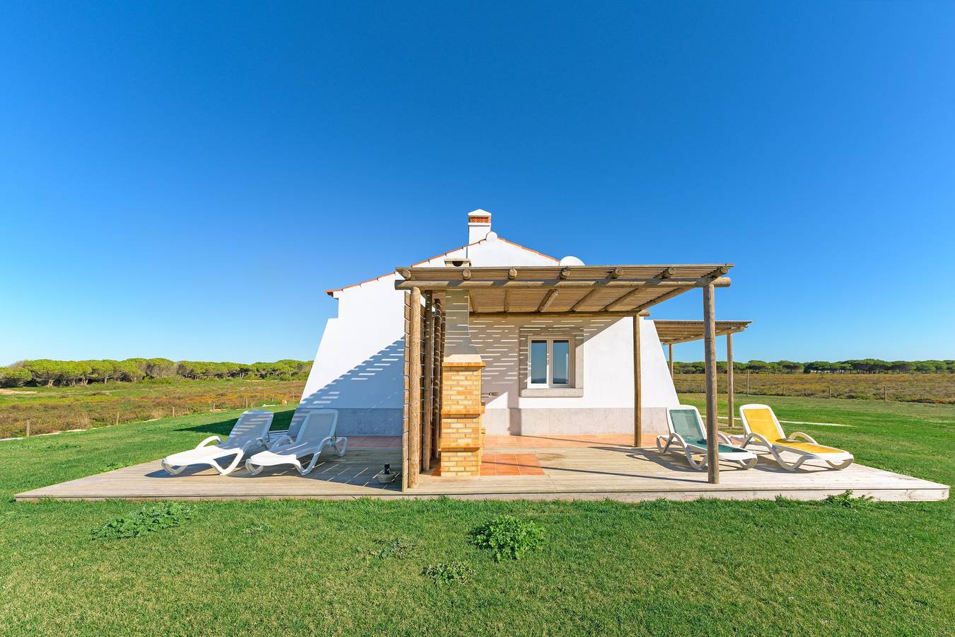 Apartamento 'Courela da Serva' con vistas al mar, piscina compartida y acceso Wi-Fi in São Teotónio, Costa Alentejana