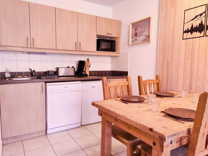 Chalet pour 4 personnes, avec Balcon et Piscine à Les Orres - 4