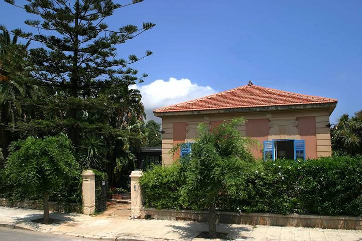 Villa pour 5 personnes, avec balcon et jardin à Palerme