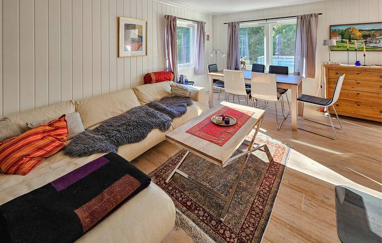 Ganze Ferienwohnung, Ferienwohnung für 3 Personen mit Garten in Vestby