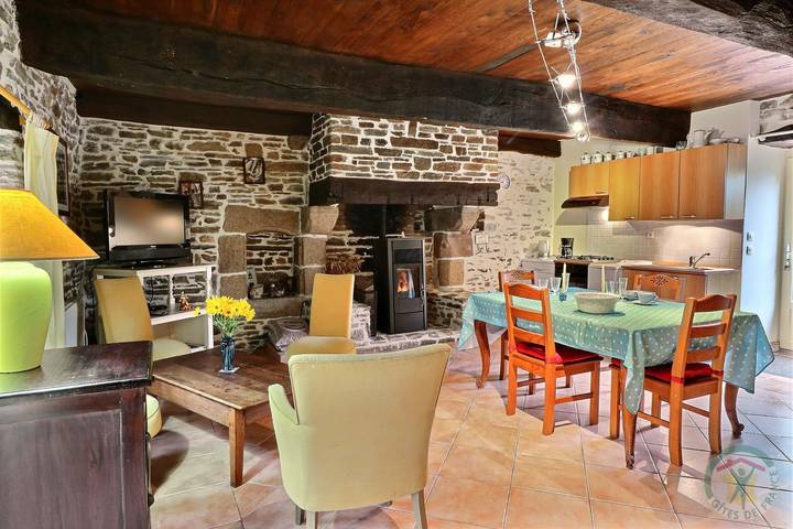 Gîte pour 4 personnes, avec jardin