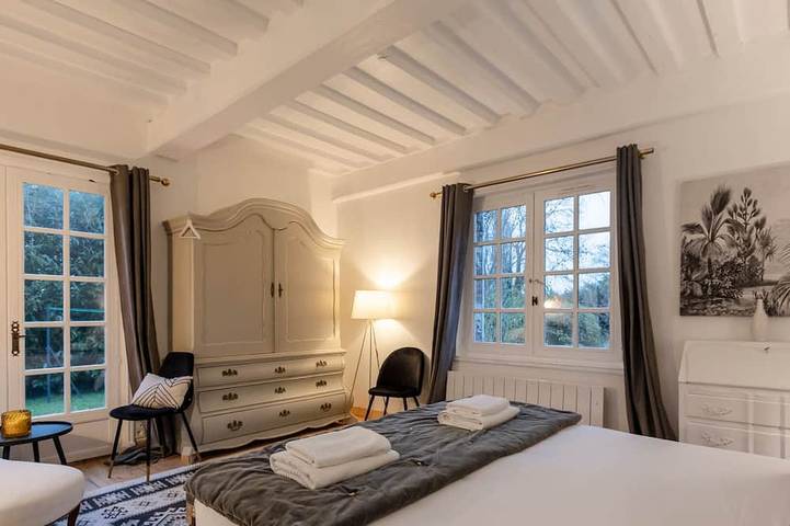 Location de vacances pour 8 personnes, avec jardin, animaux acceptés à Barneville-la-Bertran - 3