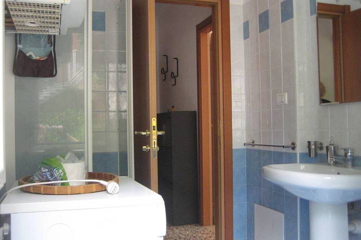 Ganze Wohnung, Geräumige Wohnung am Gardasee in Torri del Benaco, Gardasee-Berge
