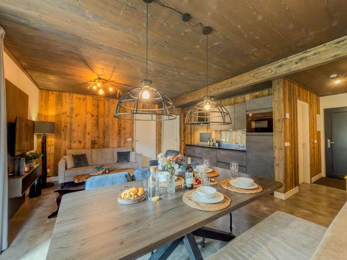 Ganze Wohnung, Moderne Ferienwohnung mit Alpen- und Seeblick in Afritz am See, Villach-Land