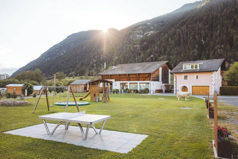 Ganze Wohnung, Camping Muglin, (Müstair). in Müstair, Val Müstair