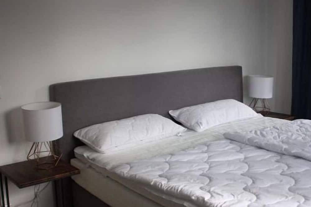 Ganze Wohnung, Ferienwohnung Seeblick pur in Dersau, Südliche Ostseeküste