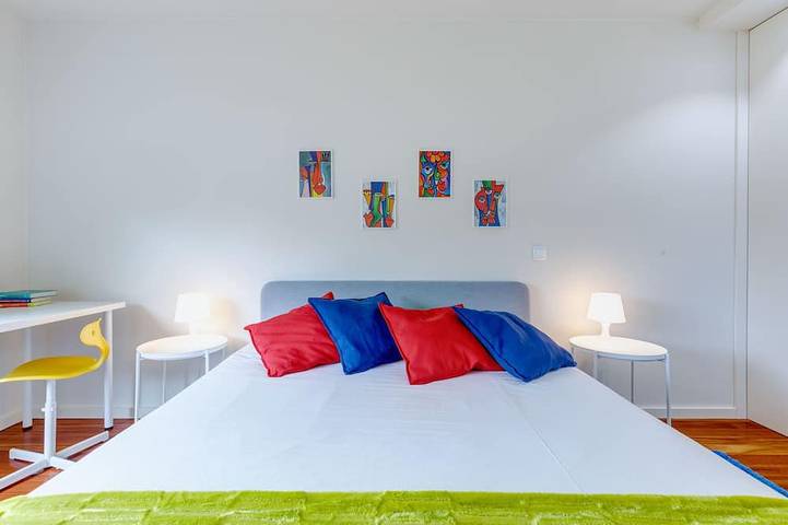 Location de vacances pour 6 personnes, avec terrasse et jardin dans Venade - 2