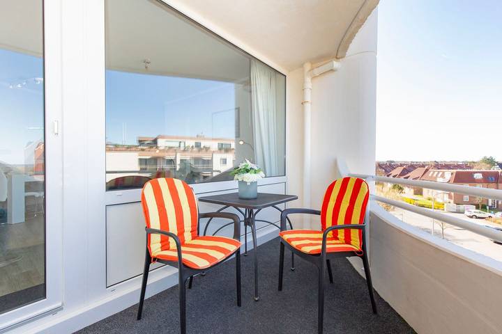 Ferienwohnung für 4 Personen, mit Balkon und Sauna in Döse - 2