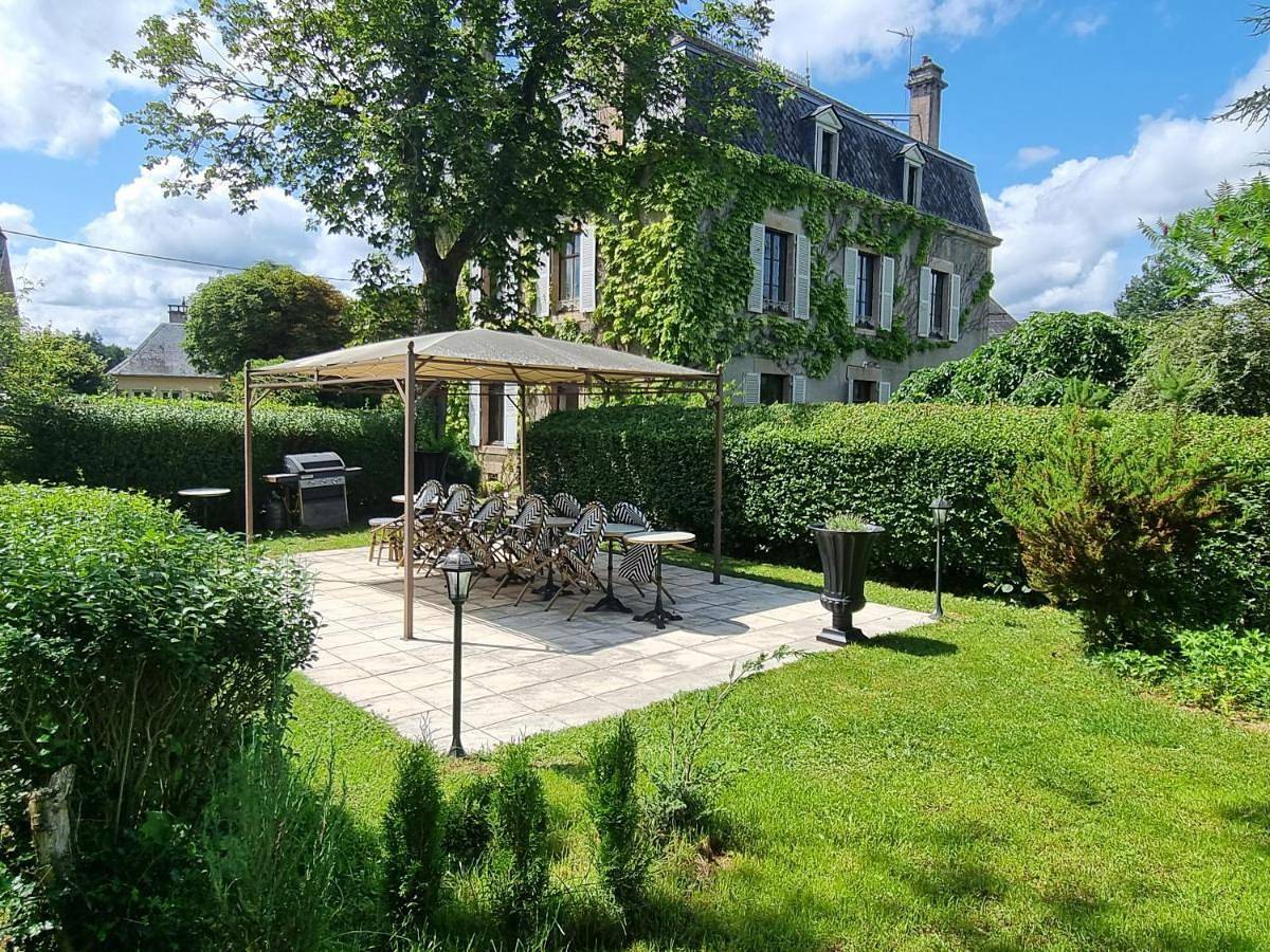 Villa Mura gite luxe avec piscine et spa campagne et grand air nouvelle Aquitaine Corrèze in Neuvic, Région d'Ussel