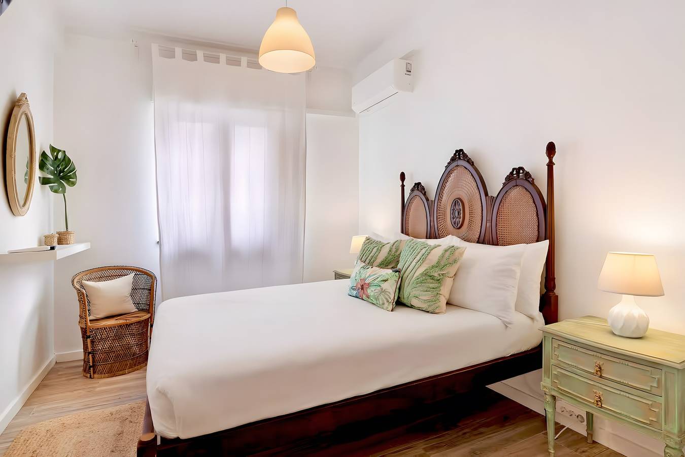 Ferienhaus 'Caíque – Charmanter Aufenthalt in Olhão' mit privater Terrasse, Wlan & Klimaanlage in Olhão, Parque Natural da Ria Formosa