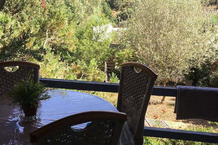 Appartement de vacances pour 4 personnes, avec terrasse et jardin