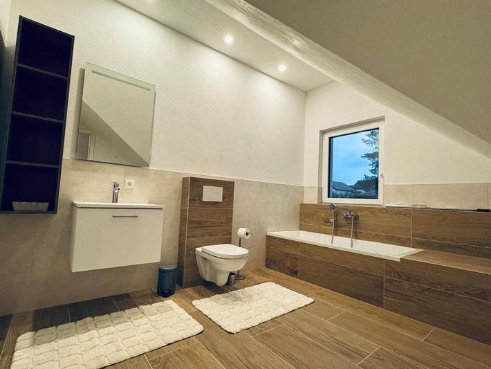 Ferienwohnung für 6 Personen, mit Terrasse und Ausblick in Braunfels - 2