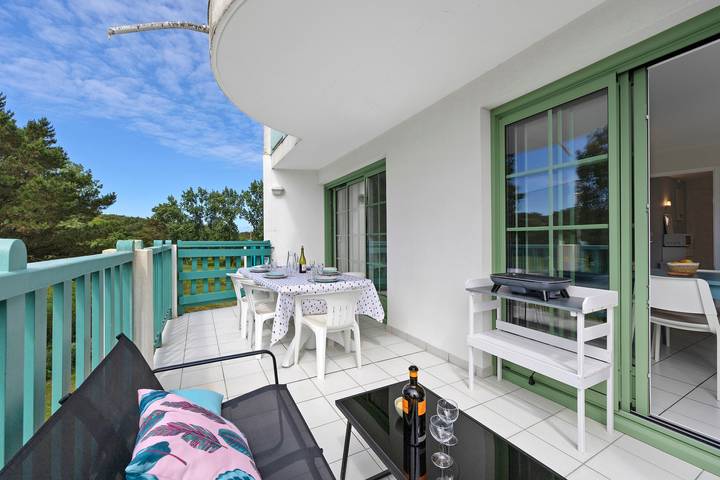 Appartement de vacances pour 6 personnes, avec Balcon ainsi que Bassin pour enfant et Vue sur le lac dans les Pays de la Loire - 2
